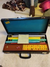 SAVE $66 Cardinal Vintage 150 Butterscotch Tile Mah Jongg Set W/5 Racks, READ