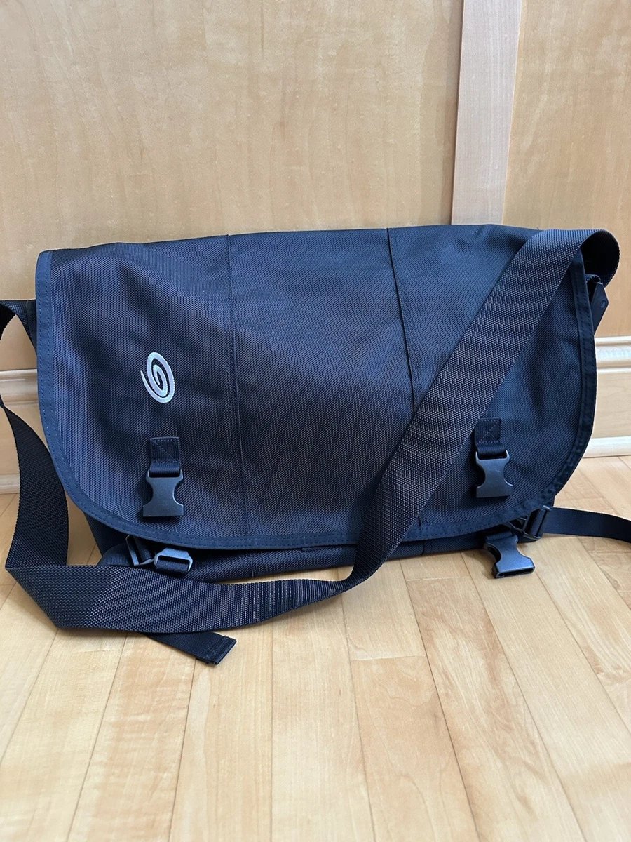 alienware travel backpack Alienware 16 Backpack