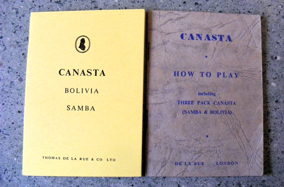 VINTAGE DE LA RUE CANASTA BOXED SET 2 DECKS 2 RULES BOOKS AND SCORE CARDS - Image 4 of 4