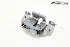 2020-2024 CHRYSLER VOYAGER REAR LEFT SIDE SLIDE DOOR LOCK LATCH CATCH OEM