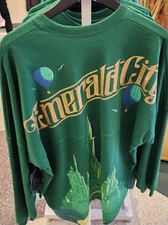 Universal Studios Hollywood Wicked Emerald City Spirit Jersey LARGE NWT