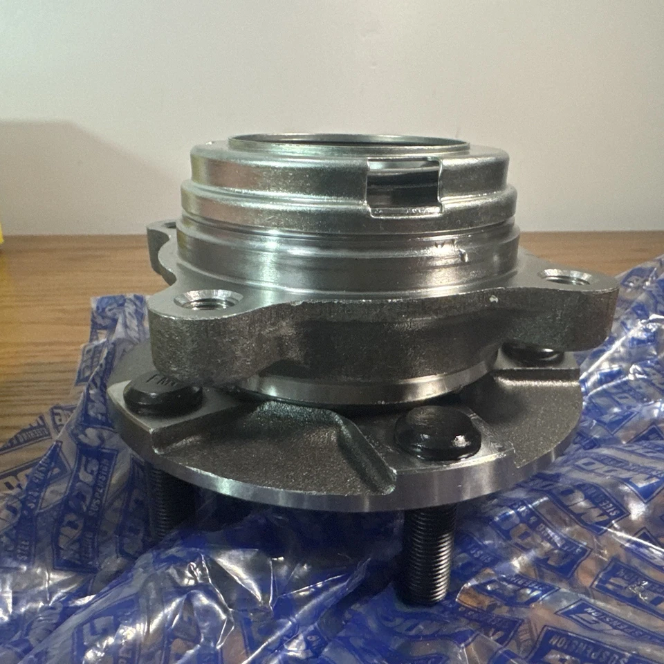 Conjunto de cojinete de rueda y buje Moog 513356 para Nissan GT-R 09-21 Foto 4 de 4