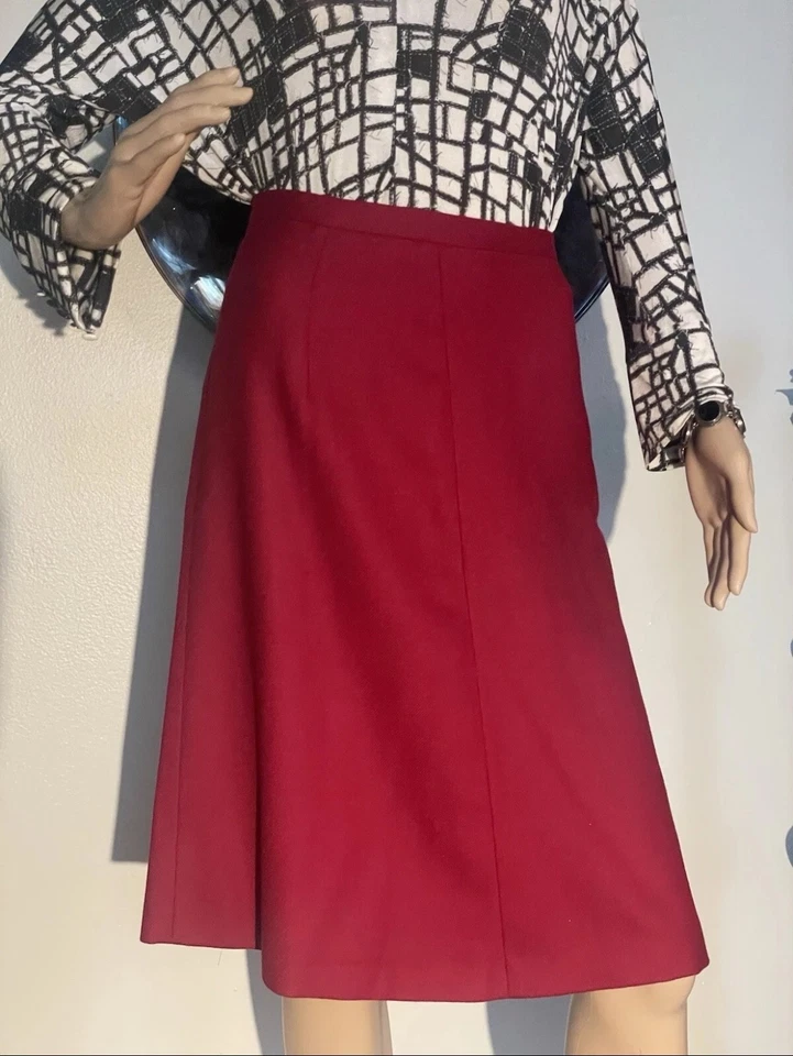 FALDA ROJA INCREÍBLE LANA LÍNEA A EMPORIO ARMANI TALLA 38 HECHA EN ITALIA Foto 2 de 4