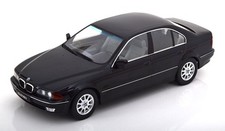 KK Scale 1:18 BMW 528I E39 SEDAN BLACK 1995 - KKDC181053