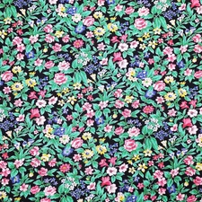 Hoffman Fabric Floral  Country Side Collection Garden 70 x 44