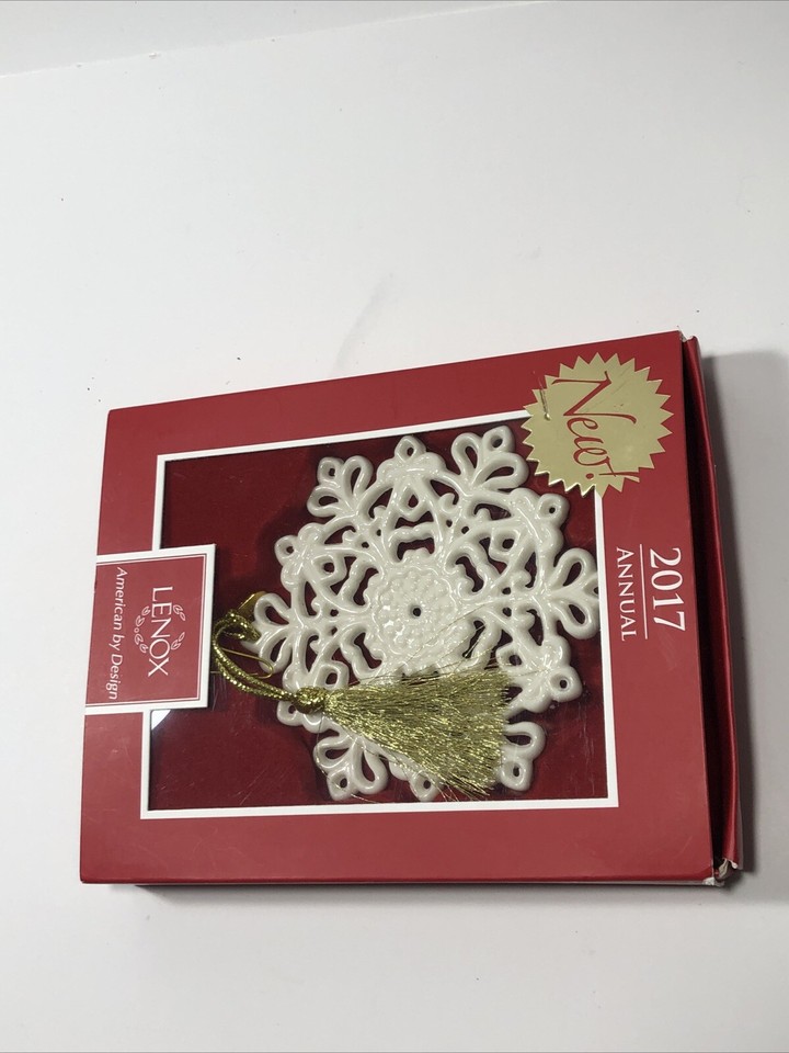 Lenox Annual 2017 Snow Fantasies Snowflake Christmas Tree Ornament in