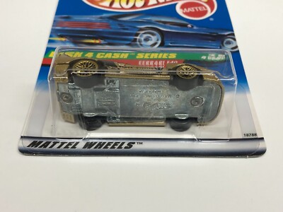 1998 Hot Wheels FERRARI F40 Dash 4 Cam Series #722 ~ Clean