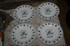 Chilly Snowman 4 Christmas Desert Salad Home Essentials Plates 7" Super Cute