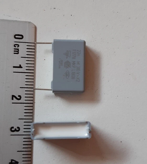 VISHAY 0.022 uF, 22nF 310VAC X2 Sicherheitskondensatore, Safety Film Capacitor; 22000pF