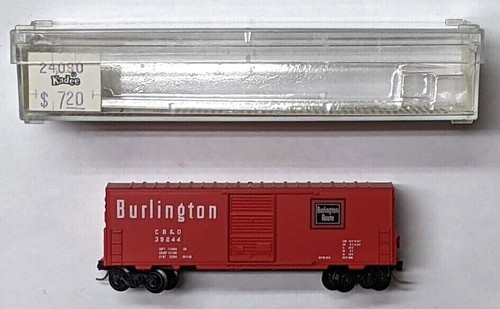 MTL Micro-Trains 24090 Chicago Burlington and Quincy CB&Q 39244 40 foot boxcar | Zustand: New