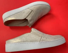 VIONIC DAKOTA  Women Sz 7 US SLIDE MULES METALLIC GOLD Beige LEATHER