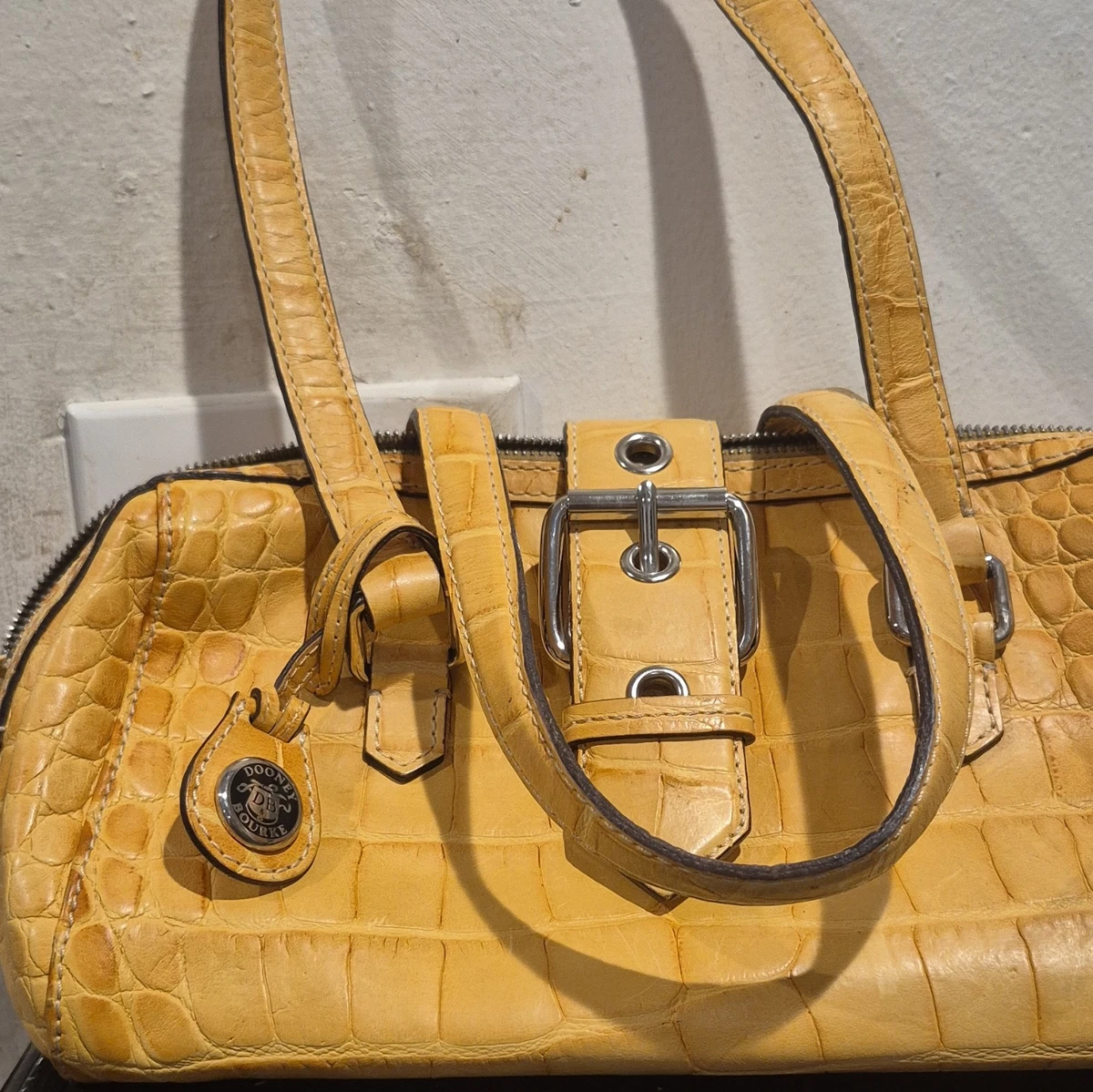 ⭐️未使用⭐️Dooney&Bourke レザーケース/イエロー/ヴィンテージ Dooney & Bourke Yellow Bags & Handbags for Women for sale - eBay