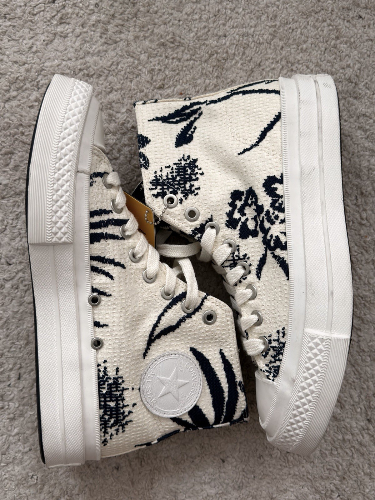 CONVERSE FIRST STRING CHUCK TAYLOR ALL STAR FLORAL/ SNOW WHITE MARSHMALLOW Sz7.5 image 8