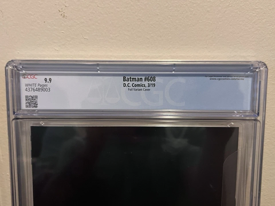 Batman #608 (2019) CGC 9.9 (Not 9.8) MINT Jim Lee Batman Foil Variant Cover - Image 2 of 2