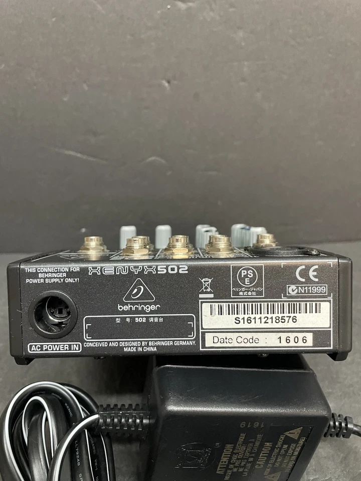 Behringer Xenyx 502 Premium 5-Input 2-Bus Mixer W/Power Supply Clean Tested - Image 4 of 4