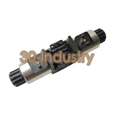 1PCS New For DSE3-C26SA/11N-D24K1 Solenoid valve