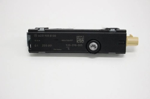 MERCEDES-BENZ SLK R172 Antenne A2319058100 2.10 Diesel 150kw 2015 22003212
