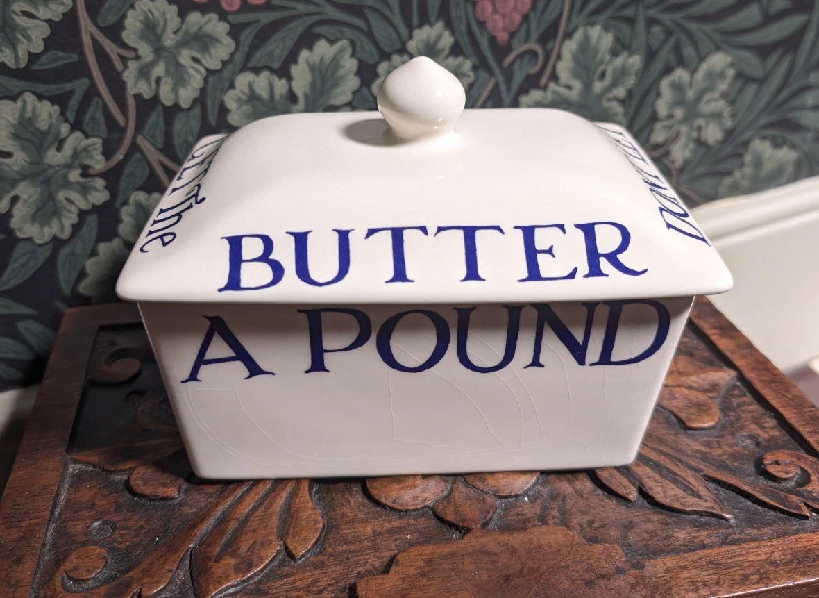 Emma Bridgewater Vintage Butter Dish Toast & Marmalade NAVY Early 2002 Rare
Opens in a new window or
