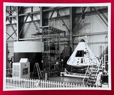 APOLLO COMMAND MODULE 1964 IN HANGER CANDID SPECIAL INTEREST PHOTO