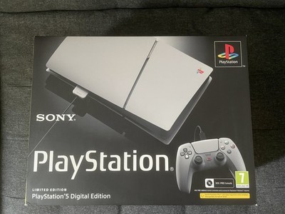 Sony PlayStation 5 Konsole 30th Anniversary Limited Edition Brandneu Versiegelt