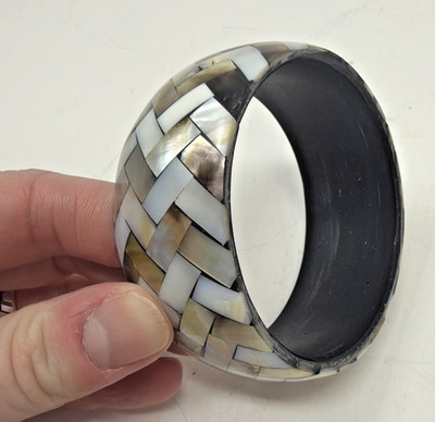Vintage MOP Abalone Shell Inlay Cuff Bracelet Chevron Metal 1.75'' Bangle