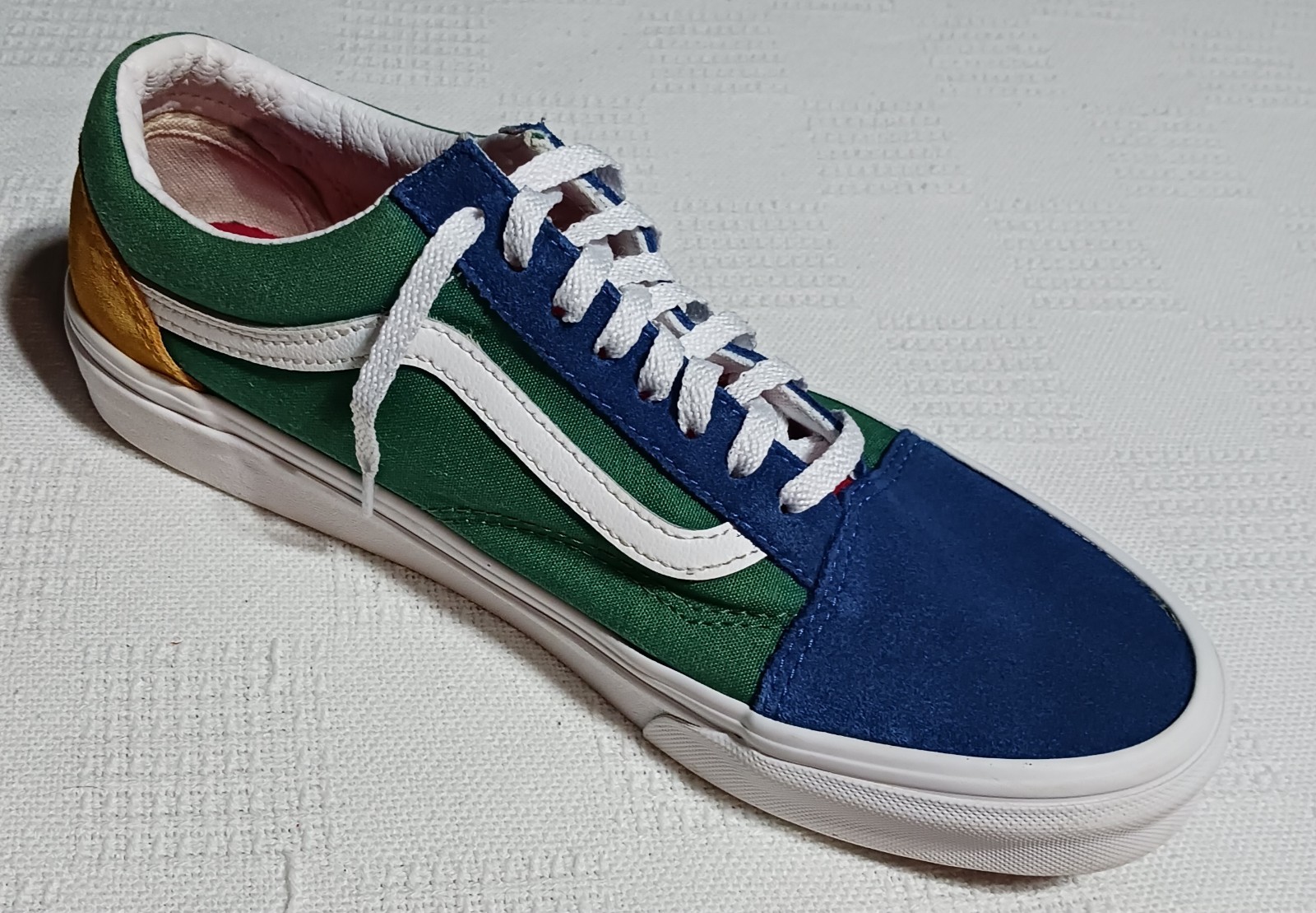 VANS Old Skool "Yacht Club" Sneakers In  Blue, Green, Yellow And Red. Size 9.5 thumbnail 15