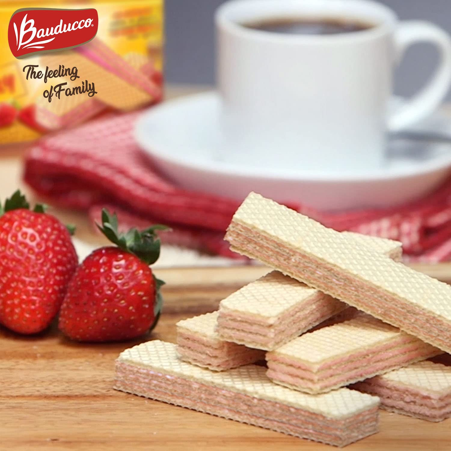 Bauducco Strawberry Wafers - Crispy Wafer Cookies with 3 Delicious, Indulgent, D