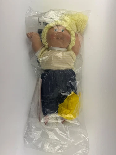 Vintage Cabbage Patch Kids Doll Blonde Girl w/ Green Eyes Ramonda Lottie Oct 1st