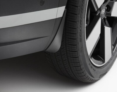 OEM 24-25 Hyundai Santa Fe Front & Rear Mud Flaps (R6F46ACA00