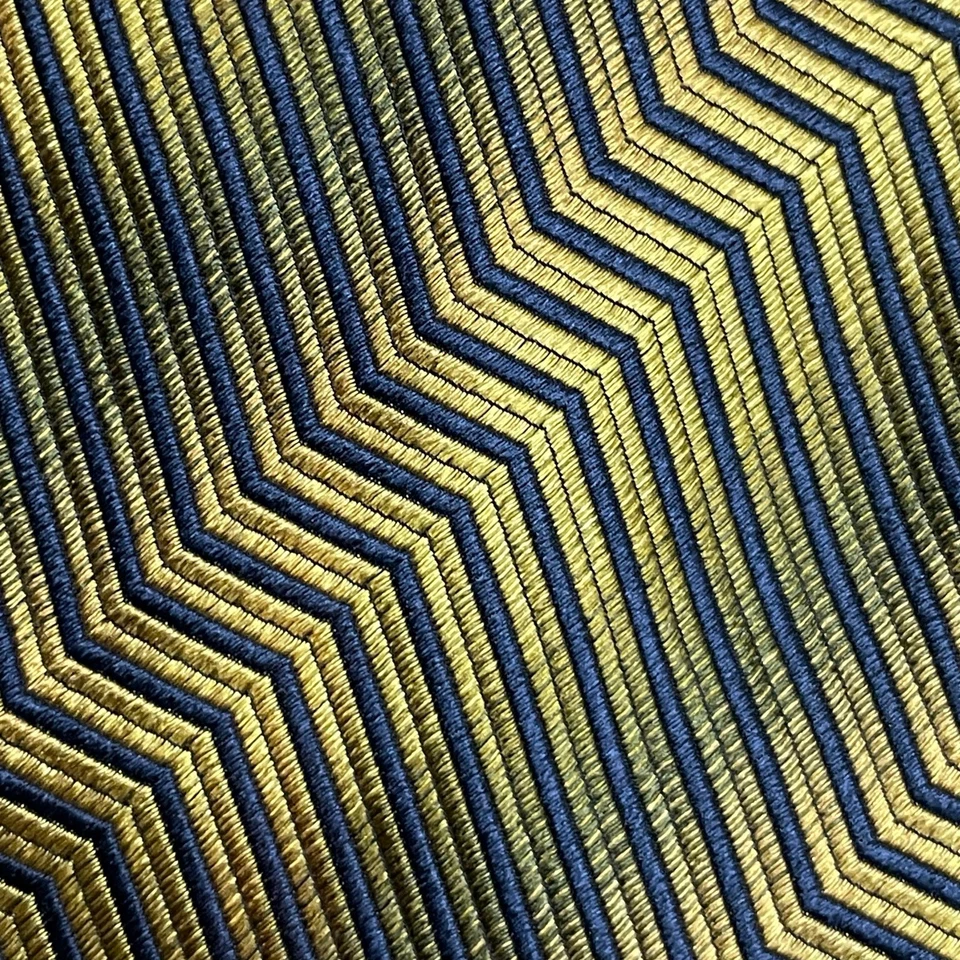 Corbata para hombre Jhane Barnes - azul y dorado a rayas en zigzag - 100 % seda Foto 2 de 4