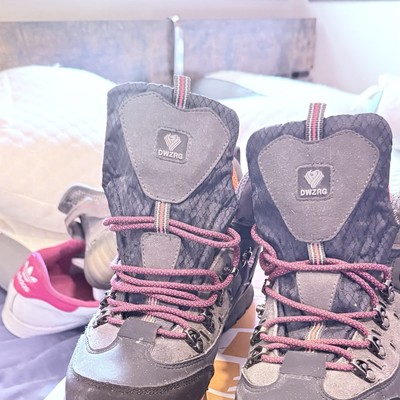 Walking Boot Size 11
