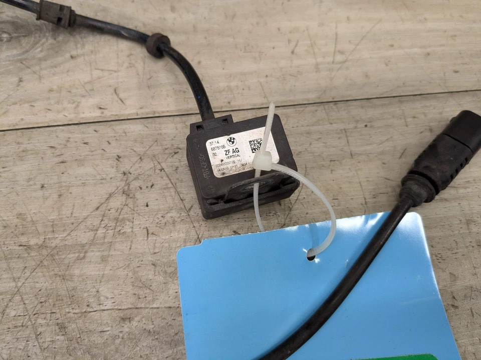 14-19 OEM BMW F15 F16 F85 F86 X5 X6 X5M Rear Acceleration Sensor Module w/ Cable - Image 4 of 4