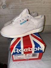 Vintage 1993 Deadstock Reebok White "Active Lite" Women's Sneakers 5   New  