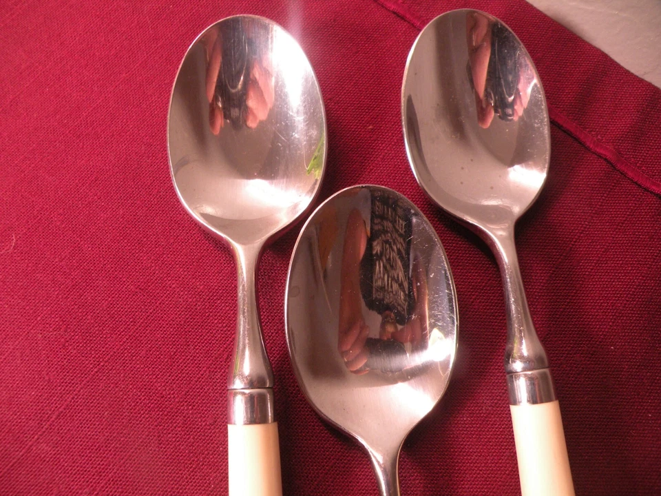 Set Of 3 Oval Soup Spoons Stanley Roberts SPECTRUM Ivory Stainless 7 5/8" - Image 2 of 4