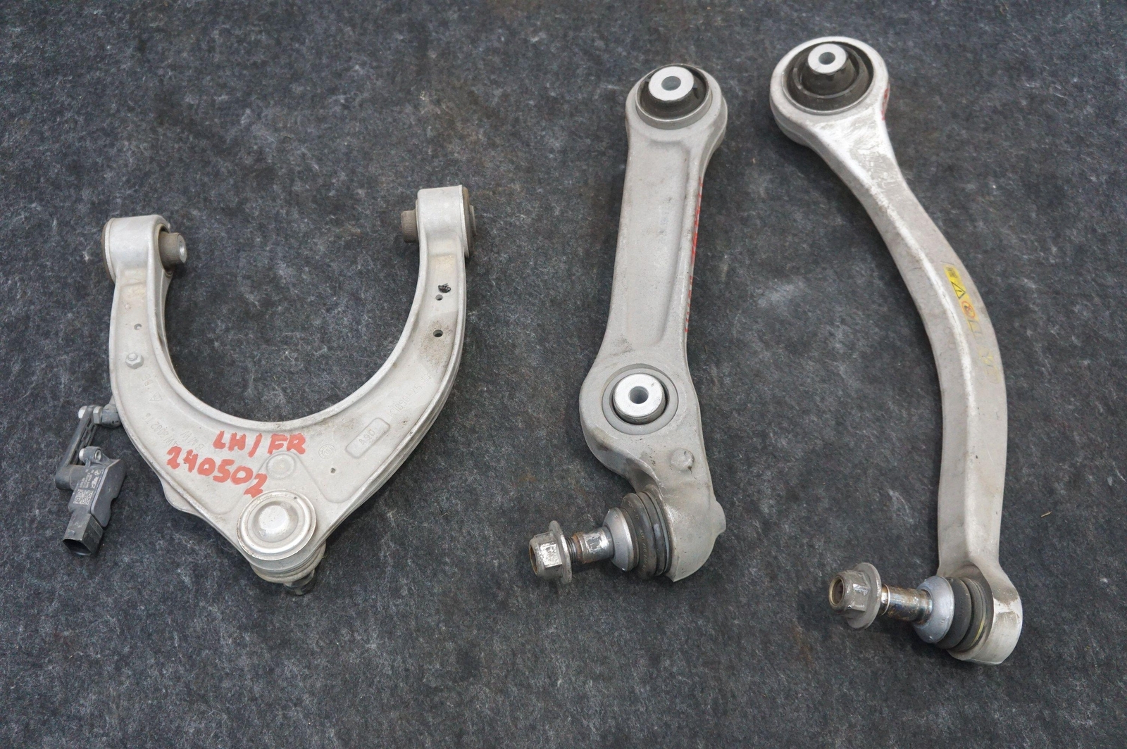 Set 3 Front Suspension Left Upper Lower Control Arm OEM 31126866197 Bmw I8 14-19