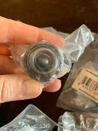 CABINET KNOBS Syracuse 1-3/16" Oil-Rubbed Bronze Lot x7pks Hardware Res. 575DBAC - Picture 4 of 6