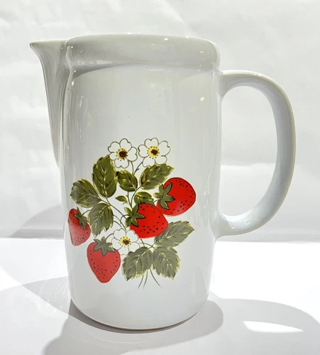 McCoy Pottery 1429 STRAWBERRY Milk Juice Pitcher 34oz Made In USA MCM 1970s