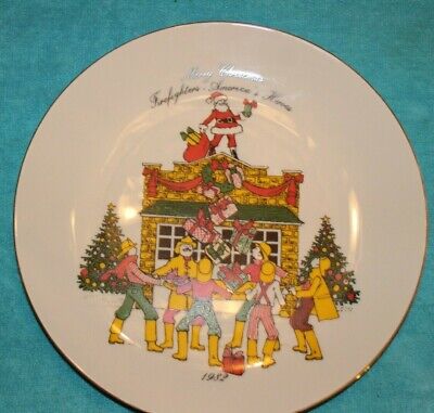 Ruth Hunter Firefighters Americas Heroes Christmas 1987 Griffith Pottery House 