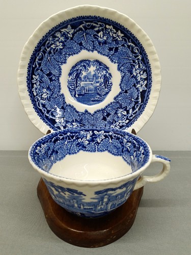 Mason's Vista Ironstone blau weiß Transferware 4 "Tasse & 6" Untertasse - England - Bild 1 von 19