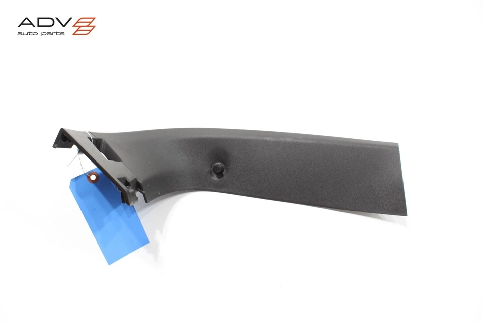 PUERTA TRASERA CHEVROLET TRAX 2024-2025 PUERTA LEVADIZA LADO IZQUIERDO CUBIERTA SUPERIOR PANEL DE MOLDURA OEM Foto 2 de 4