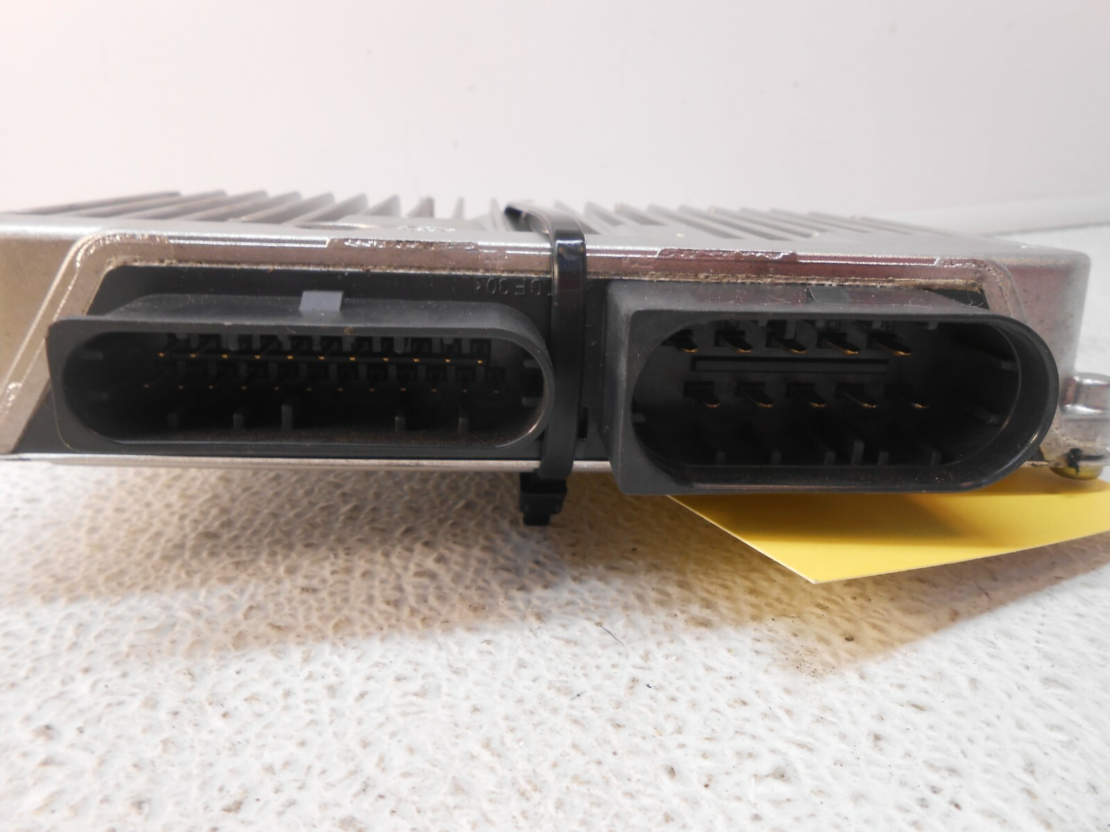 2004-05 BMW 5 Series ECU Control Module OEM 4507492 / 7527781  