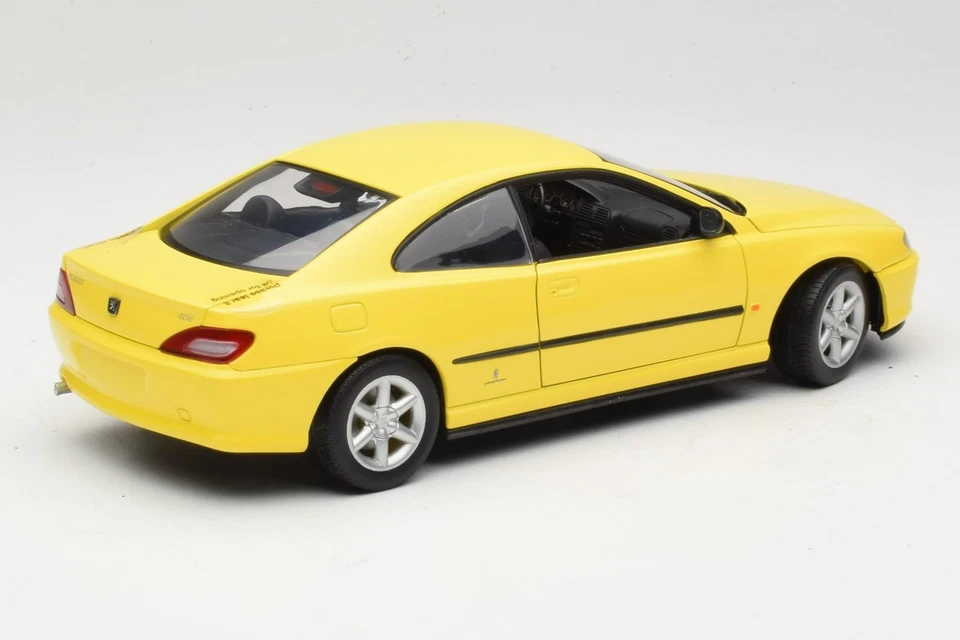 01022 Peugeot 406 Coupe Yellow Gate 1/18 - Image 3 of 4