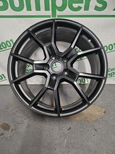 PORSCHE TAYCAN 21