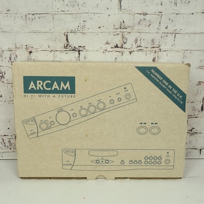 Arcam Alpha 7r Stereo Integrated Amplifier W/ Remote Control and Original Box