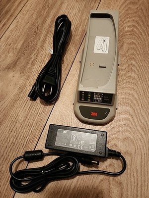 3M TR-340 Lithium Ion Battery Charger Model TR-340 19V 2.37A Power Supply