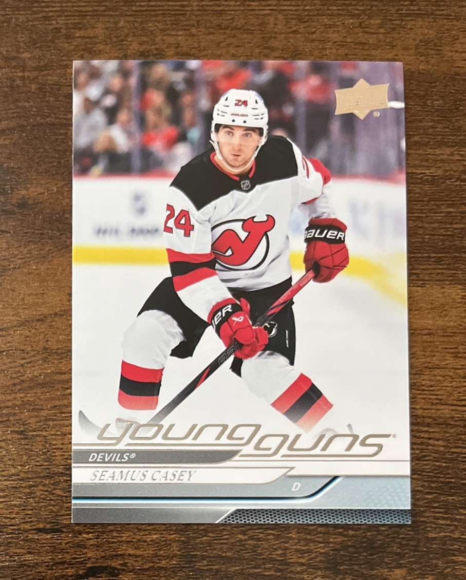 2024-25 Upper Deck Series 2 Young Guns Seamus Casey #489 Rookie Devils RC