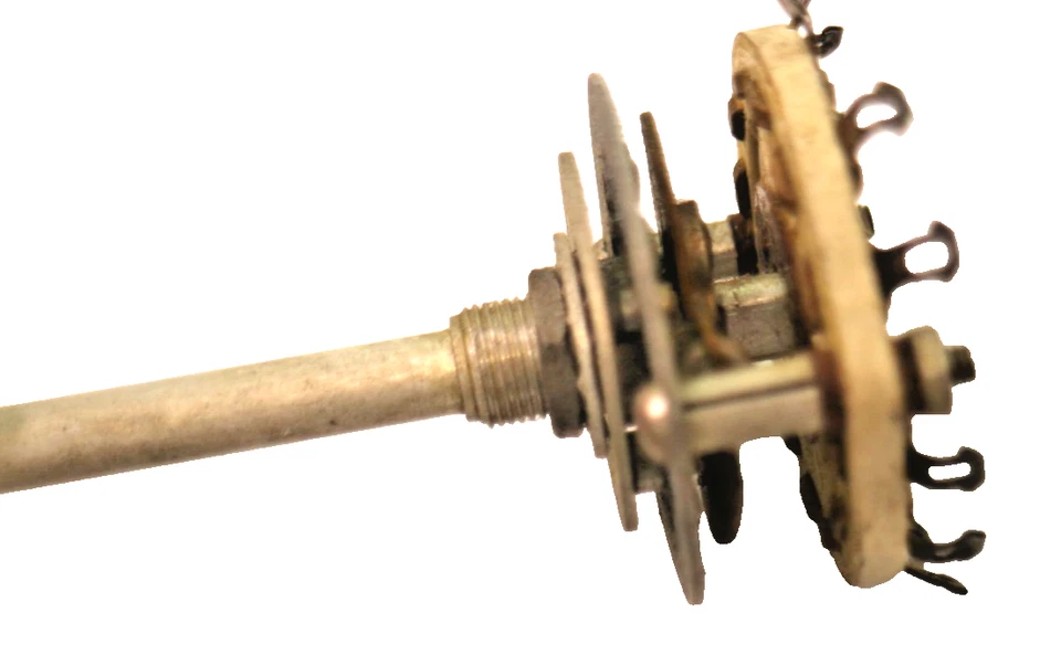 Interruptor giratorio miniatura Mallory 154L NUEVO Foto 4 de 4