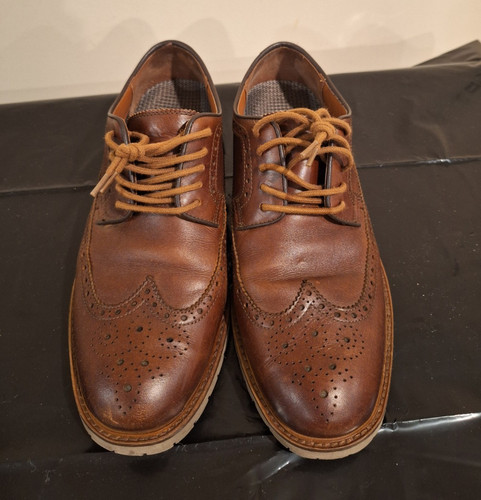 Vince Camuto Men's Brown Leather Wingtip Medallion Oxford Dress Shoes 11