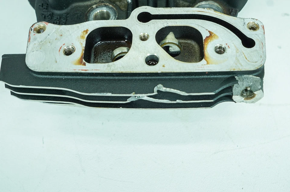 Harley Heritage Softail Classic 05 OEM culata de motor trasero agrietada 1287 Foto 4 de 4