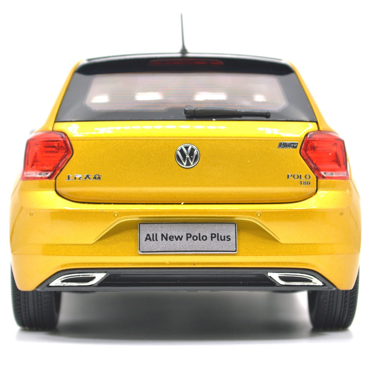 1:18 Scale Volkswagen Polo Plus 2019 Gold Diecast Model Car Toy